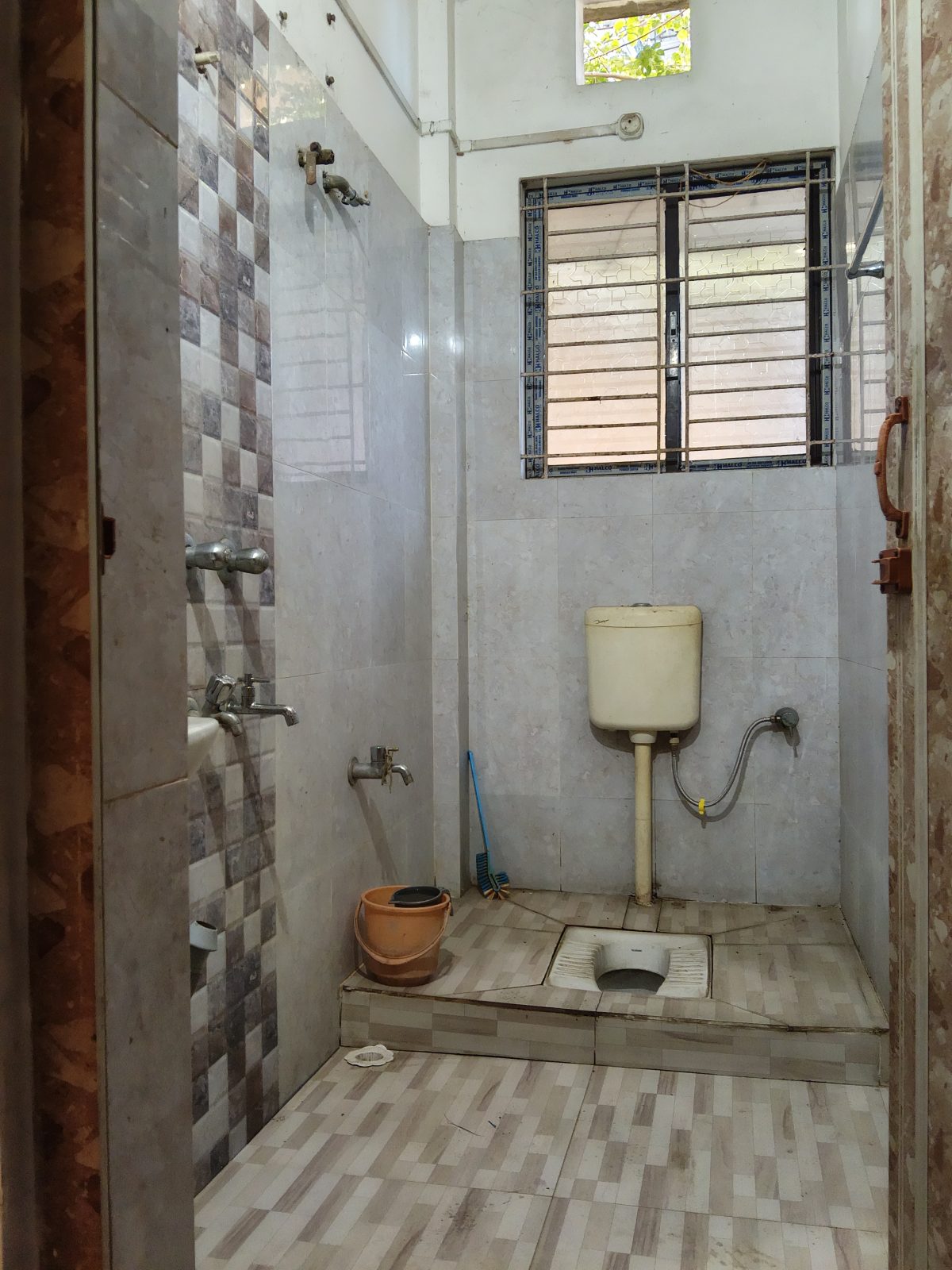 2 BHK Room — media 3