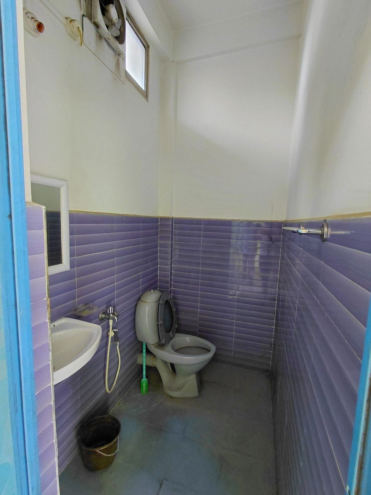1 BHK Room — media 3