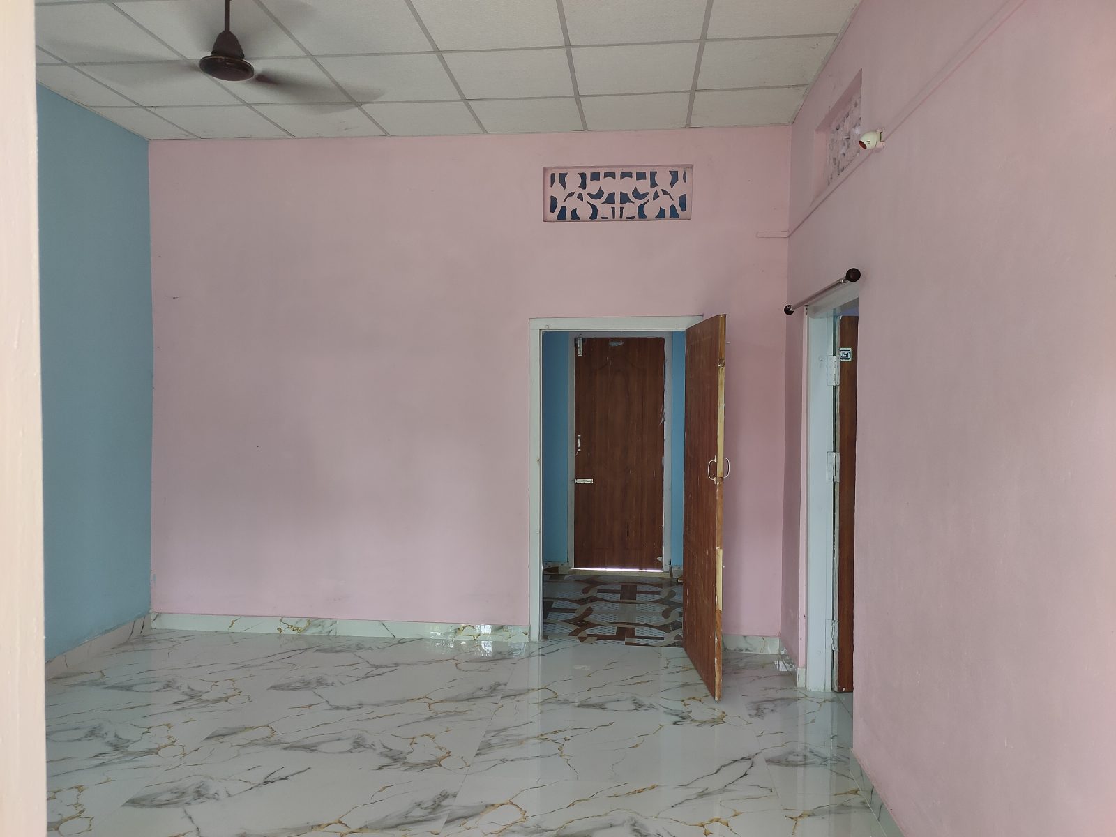 2 BHK Room