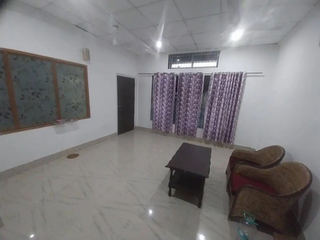 1 BHK Room — Parijatnagar, Tarajan path, Jorhat, Assam - 785001