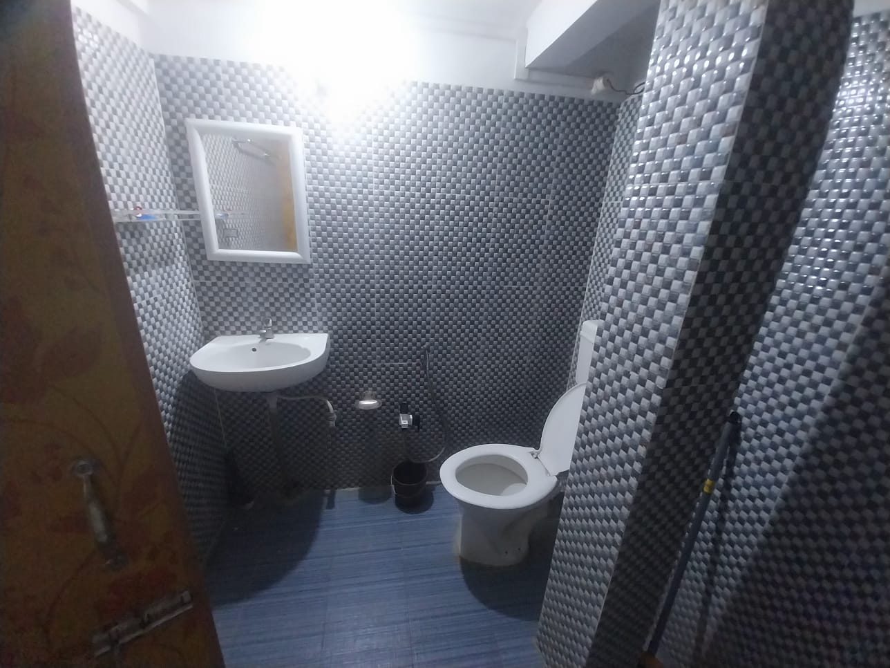 1 BHK Room — media 3