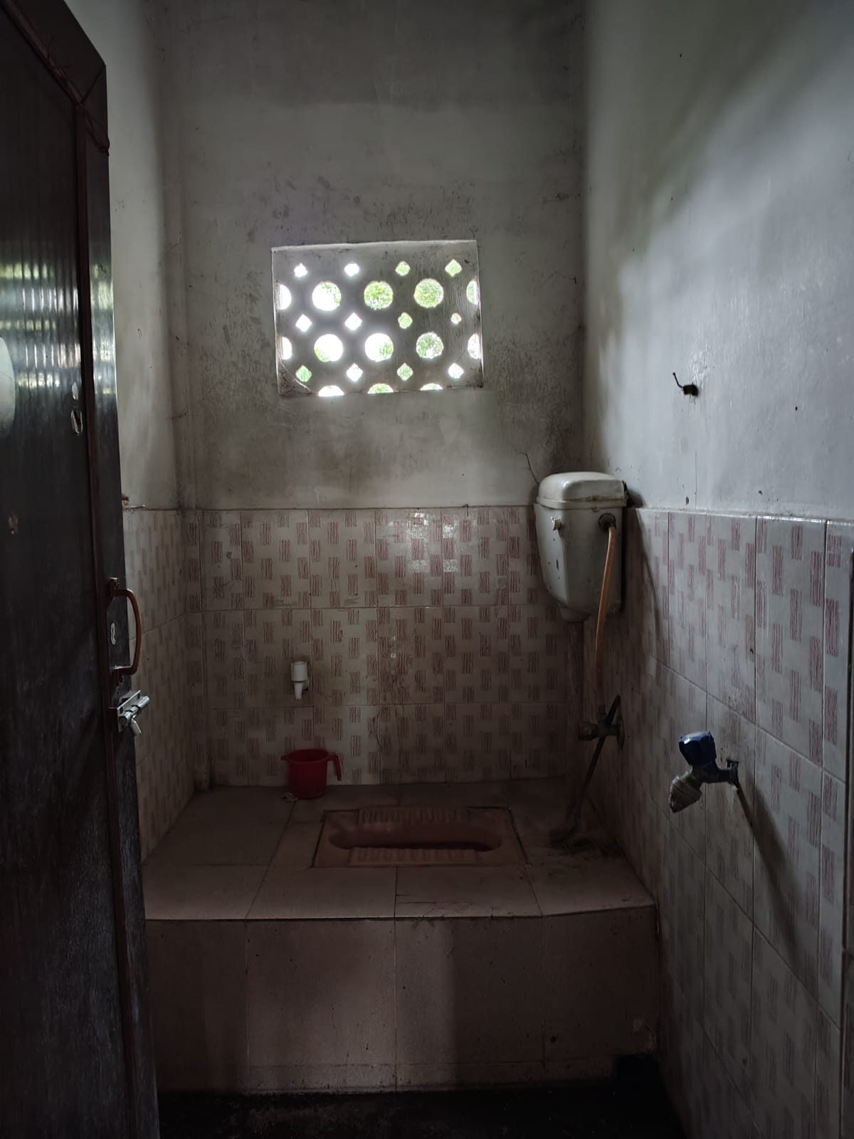 1 BHK Room — media 3