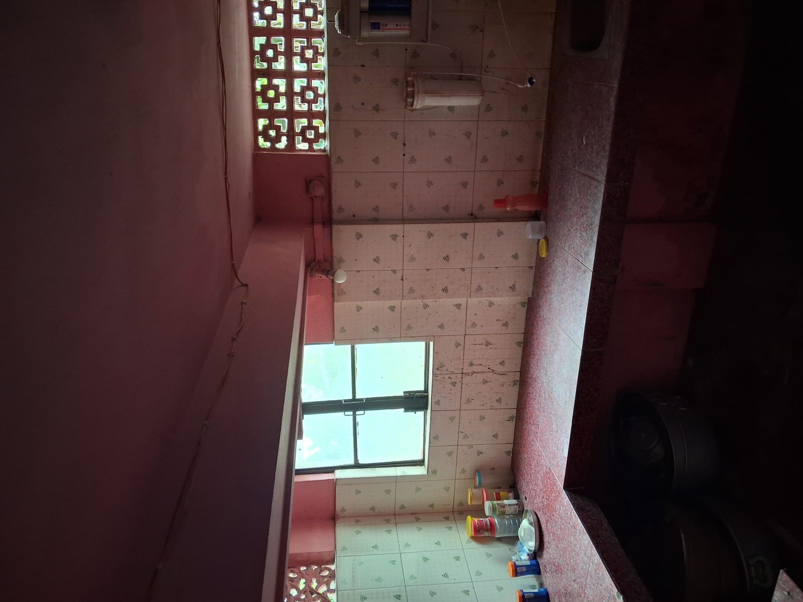 Single Room PG photo 1