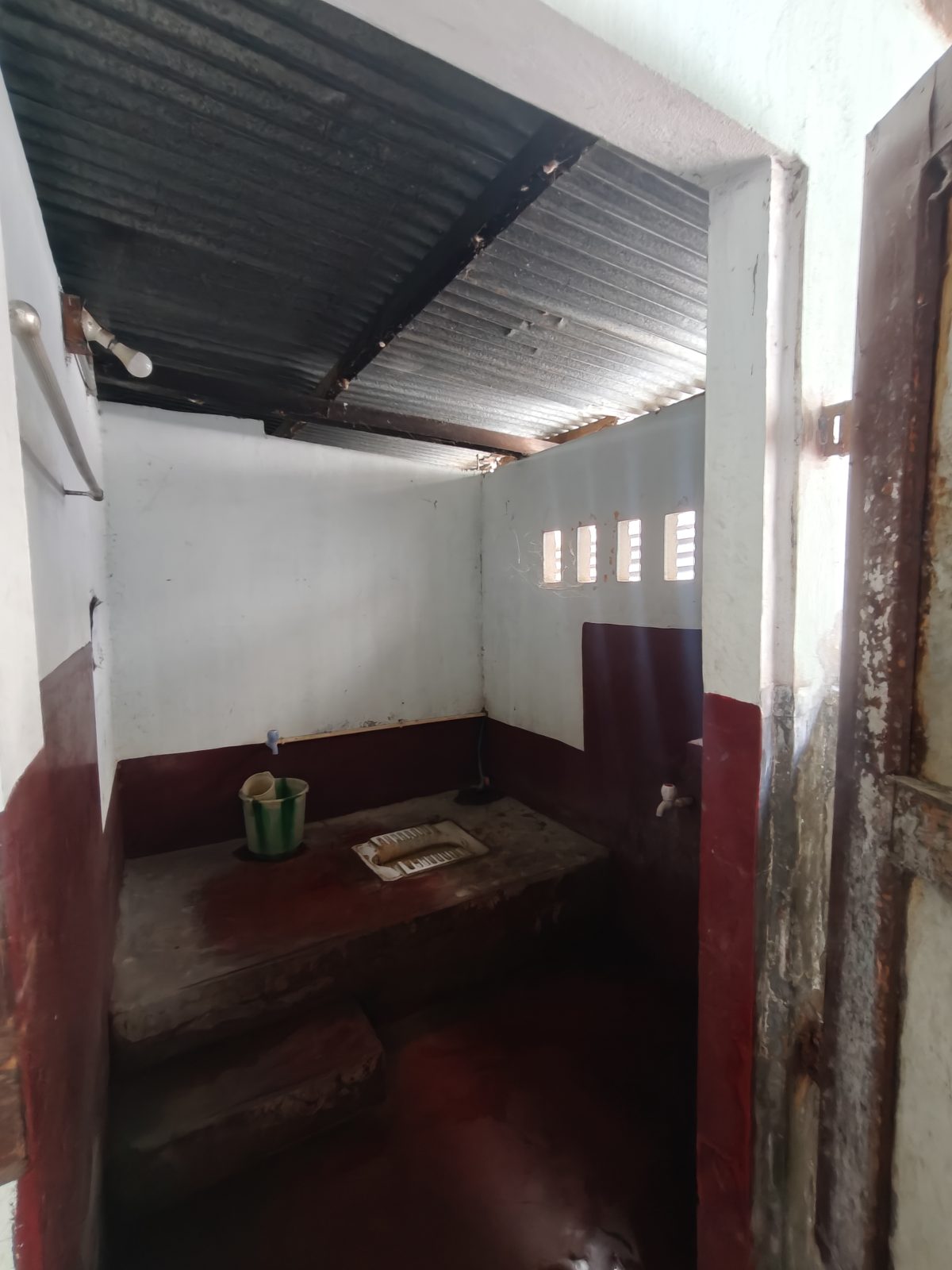 1 RK Room photo 2