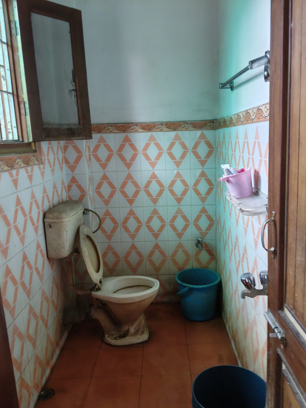 Shared by 2 PG photo 2