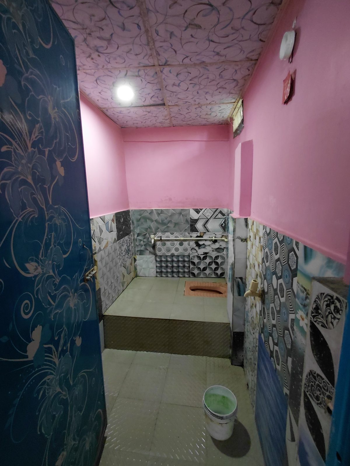 2 RK Room photo 2