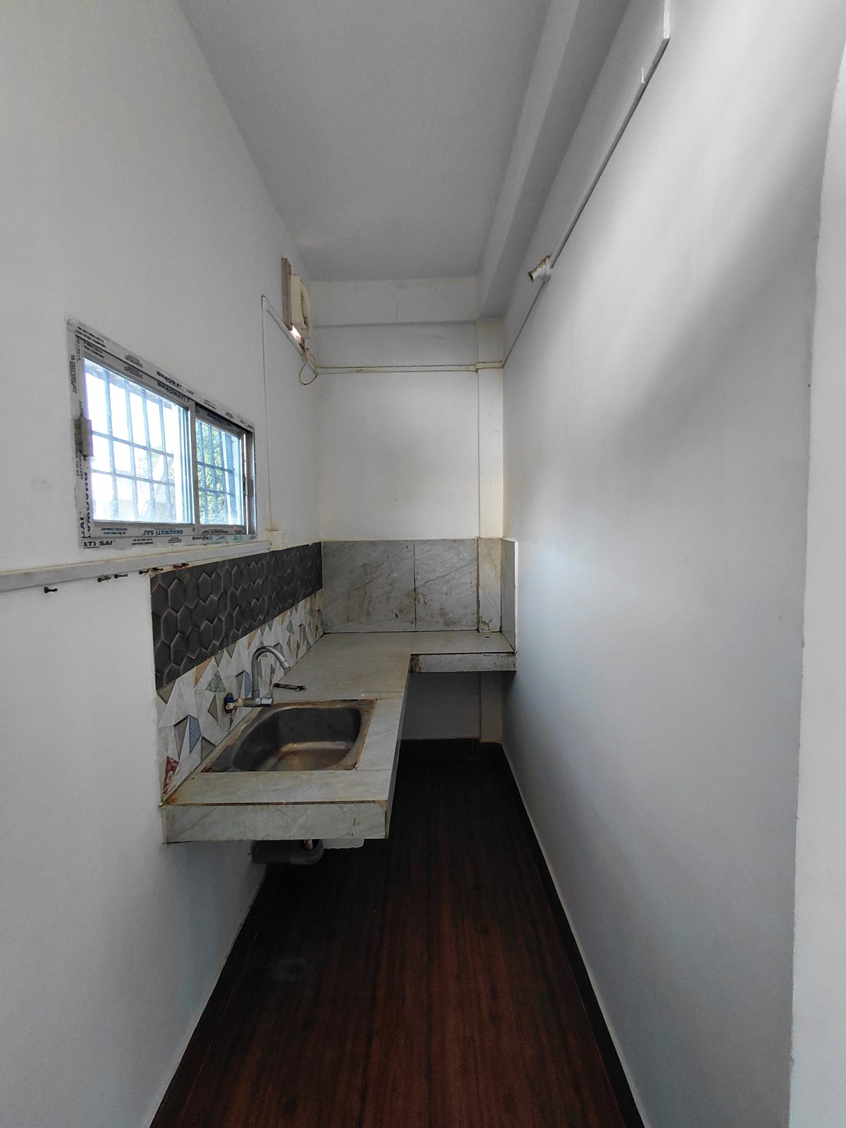 2 RK Room photo 1